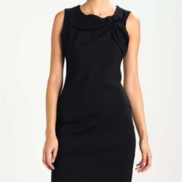 NWT Banana Republic Black sheath style Dress size 6. - Picture 1 of 7